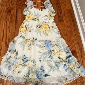 NWT girls floral pattern dress